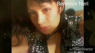 Домашнее порно миниатюрной азиатки с минетом и трахом на кровати до стонов